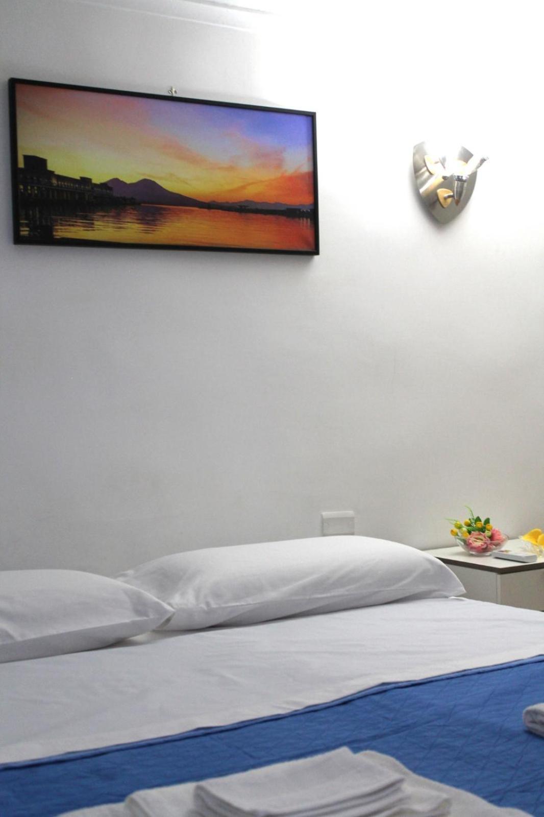 Rooms 166 نابولي المظهر الخارجي الصورة